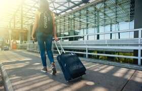 News How to Find Last-Minute Travel Deals for College Students