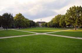 News 6 Things You Must Do On Campus Before Graduation for College Students