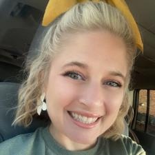 Jessica H. Tutors College Students