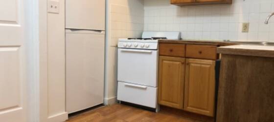Simmons Housing 3BR next to Northeastern University Great Location for Simmons College Students in Boston, MA