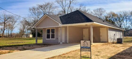 UT Tyler Housing ***New Build in Gladewater, Tx*** for The University of Texas at Tyler Students in Tyler, TX