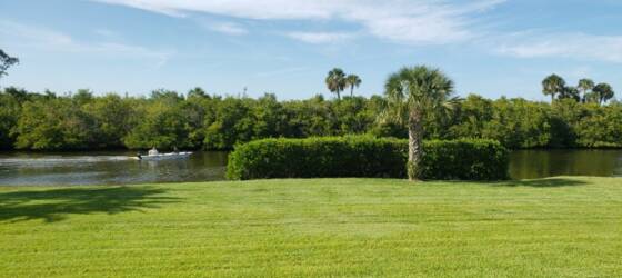 Aviator College of Aeronautical Science and Technology Housing BONUS! $150 off 1st month's rent! Beautiful 1st floor riverfront condo  facing the preserve for Aviator College of Aeronautical Science and Technology Students in Fort Pierce, FL