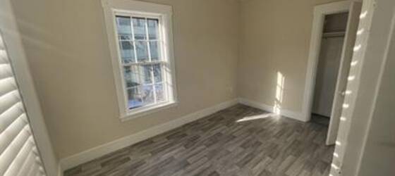 WSC Housing 3 bedroom 1 bath for Worcester State College Students in Worcester, MA