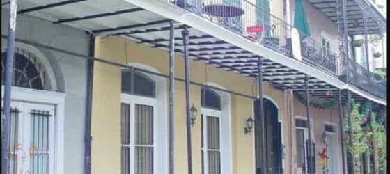 Dillard Housing Charming, Furnished 3 Bedroom Apartment for Dillard University Students in New Orleans, LA