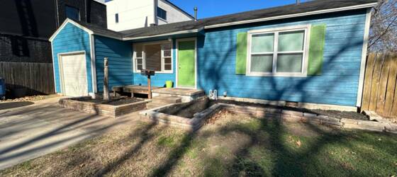 TCC Housing Bungalow near the Gathering Place and Brookside! for Tulsa Community College Students in Tulsa, OK