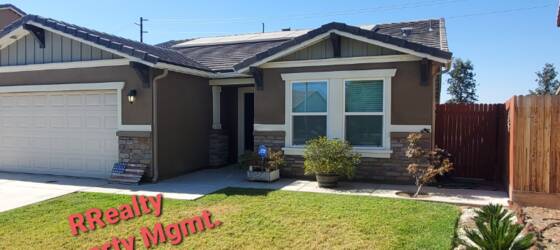 Reedley College  Housing Newer Fully Furnished Home! for Reedley College  Students in Reedley, CA