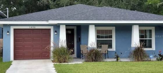Southeastern Housing 3br/2ba New Construction Plant City Home for Southeastern University Students in Lakeland, FL