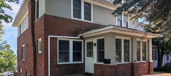 UMD Housing Charming Duplex, Fully Furnished, All Utilities Paid, Garage, Endion-Close to Hospitals and Colleges for University of Minnesota-Duluth Students in Duluth, MN