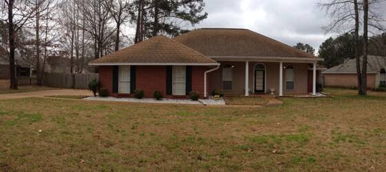 Belhaven Housing 794 Highpoint Drive - Byram for Belhaven College Students in Jackson, MS
