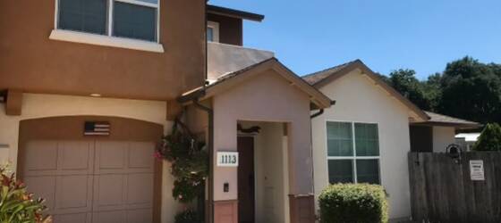 Cal Poly Housing Oak Haven- 3 Bedroom 2.5 Bath Atascadero Quiet Townhouse End Unit for Cal Poly Students in San Luis Obispo, CA