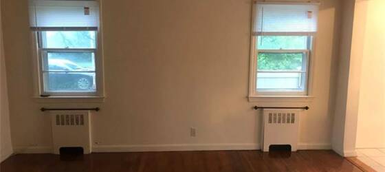 Briarcliffe College Housing Oversized Rarely Available 6 Bedroom 3 Full Bath Finished Basement for Briarcliffe College Students in Bethpage, NY