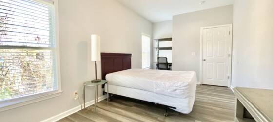 AIU Buckhead Housing Large 1BR/1BA. All Utilities Included. Spacious Walk-In Closet, Large Kitchen & Pantry. for American Intercontinental University Students in Atlanta, GA