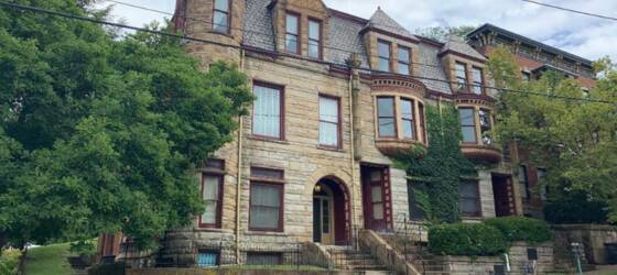 WLSC Housing Wheeling Historic District - 1 bedroom apartment for West Liberty State College Students in West Liberty, WV