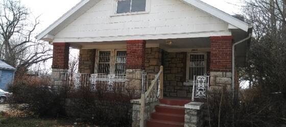 Grantham Housing 2921 E 52nd St $1550 a month $1550 deposit for Grantham University Students in Kansas City, MO