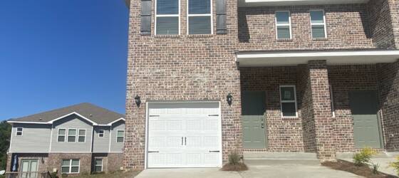 Spring Hill Housing SPANISH FORT SCHOOL DISTRICT! 3 BED/2.5 BATH TOWNHOME! for Spring Hill College Students in Mobile, AL