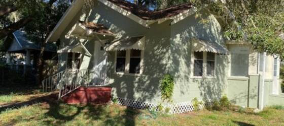 USF Housing This charming home is a must see! for University of South Florida Students in Tampa, FL