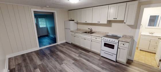 Springfield Technical Community College Housing Cozy Studio Apartment Avail. August 2024 for Springfield Technical Community College Students in Springfield, MA