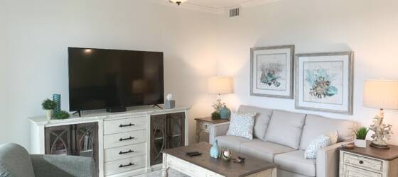 Florida Academy Housing SEASONAL Furnished Luxury Condo! Golf Membership Inlcuded! for Florida Academy Students in Fort Myers, FL