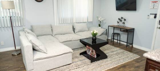 UCLA Housing Charming Van Nuys 1 Bedroom Guest House with Private Patio and BBQ Grill (p18) for UCLA Students in Los Angeles, CA