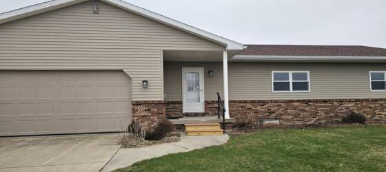 Heidelberg Housing Quiet Country Living for Heidelberg College Students in Tiffin, OH