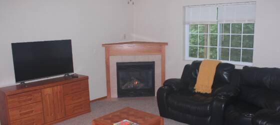 St. Norbert Housing Furnished short term rental for St. Norbert College Students in De Pere, WI