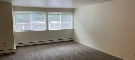 Kent State Housing 2 Bedroom Apartments Available for Kent State University Students in Kent, OH