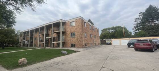 Minnesota Housing 1 & 2 Bedroom units near MSUM & Concordia! for Minnesota Students in , MN