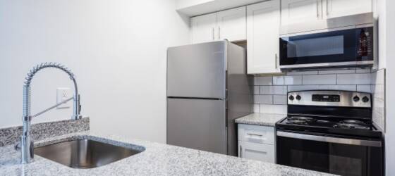 Wright State Housing Newly Renovated Apartments, less than a mile to UD! Free first month through 03.31.2024!! for Wright State University Students in Dayton, OH