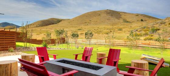 Golden Housing Units available for rent - Aurum Apartments for Golden Students in Golden, CO